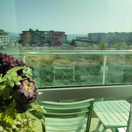 Apartment прекрасен с изглед към морето сарафово 1 *