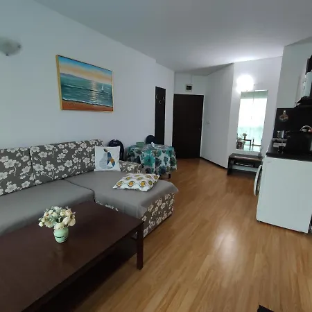 Sunny Apartment Sarafovo